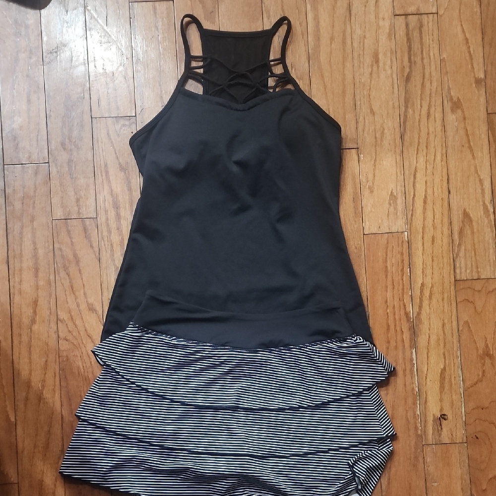 Summer Skort.    Kyodan Sport Set/ Skort Tennis Run